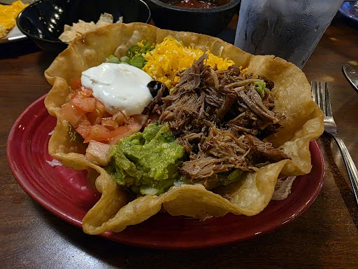 Manuel's Mexican Restaurant & Cantina | Goodyear photo 2